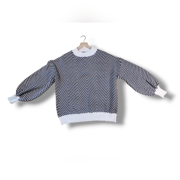 Zesica Sweaters - Zesica Oversized Billowing Arm Striped Sweater Womens Size XL